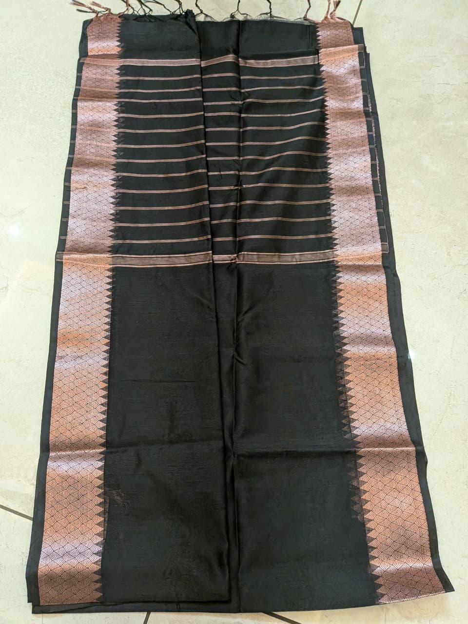 ✨ Trending Maheswari Cotton Saree (Black & Copper)✨